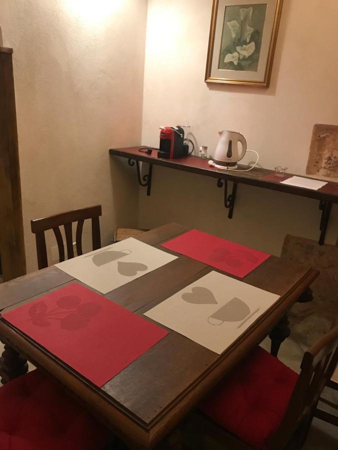 Le Prigioni Del Palazzo B&B Sora Exterior foto